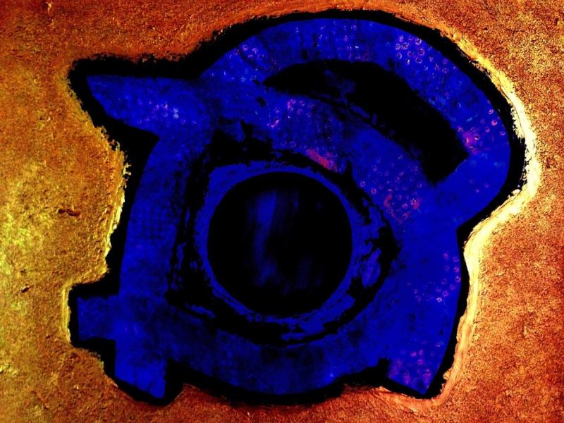 Poem: ‘To lay in a stranger’s bed’ by Noelle Martin